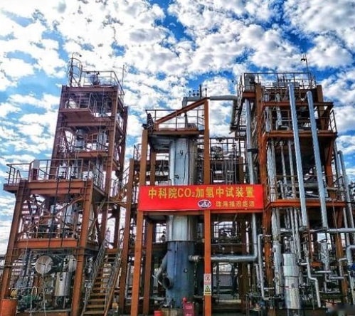 二氧化碳人工合成汽油！真正的“碳中和”！网友：梦想成真