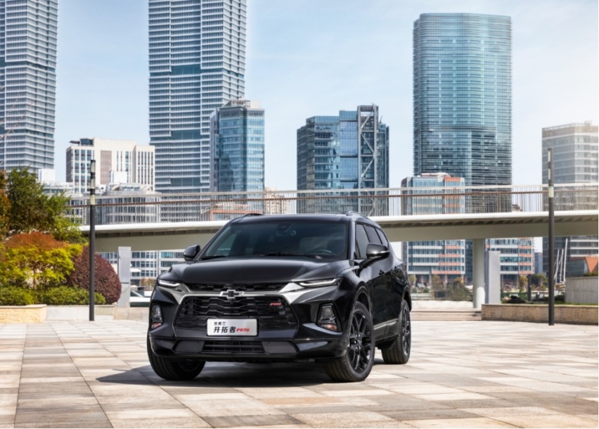 30万预算选7座SUV，选汉兰达还是雪佛兰开拓者
