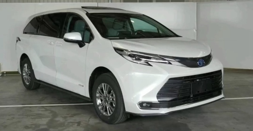 或26.78万元起售？丰田赛那贵不贵？咱看看实车吧
