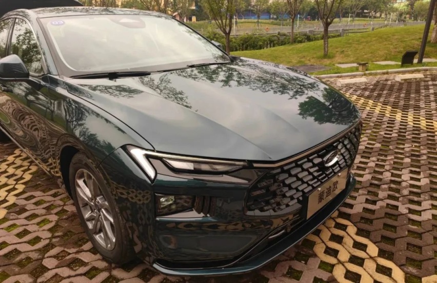 实测6个油，动力管够，新一代蒙迪欧1.5T要革合资轿车的命？