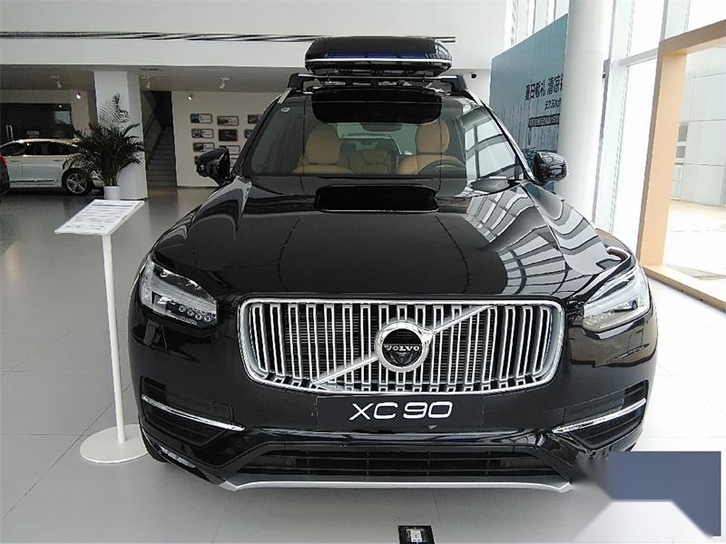 轻奢颜值高的沃尔沃XC90探店实拍！最高优惠14万，超值