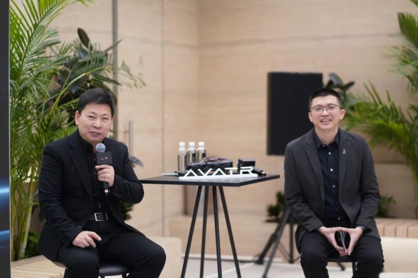 余承东正面回应：王军停职不影响对阿维谈全力支持！