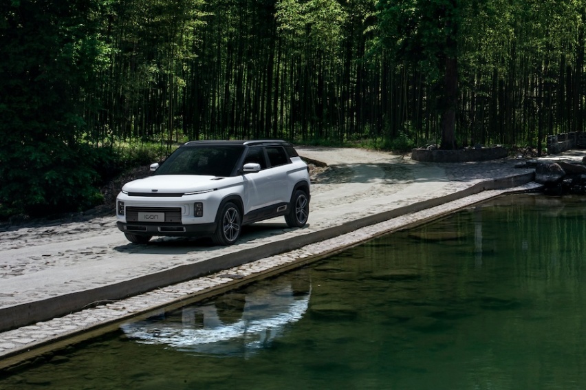 让“后浪”最接近科技前沿的SUV，试驾吉利ICON