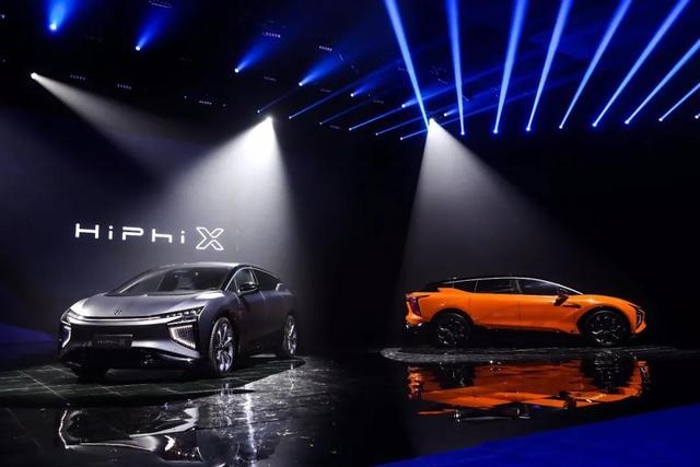 把十年后的汽车搬到现在，高合HiPhi X创世版68万起售