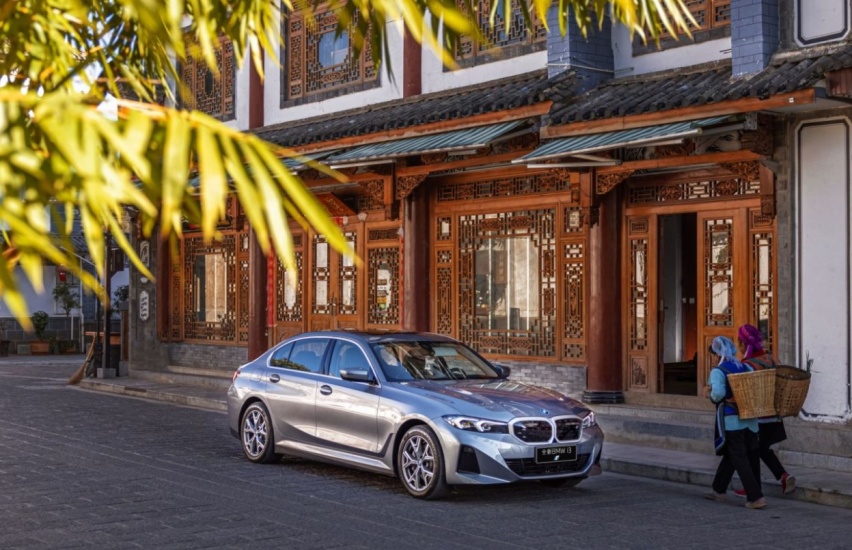 彩云之南邂逅全新BMW i3：操控王者电动化，那就绿色启程吧！
