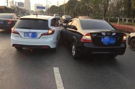 20年驾龄的老司机，总结出的5条驾驶“铁律”，看看你知道几个