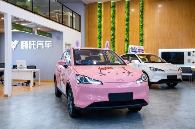 五万多买纯电SUV？哪吒V值得买吗？