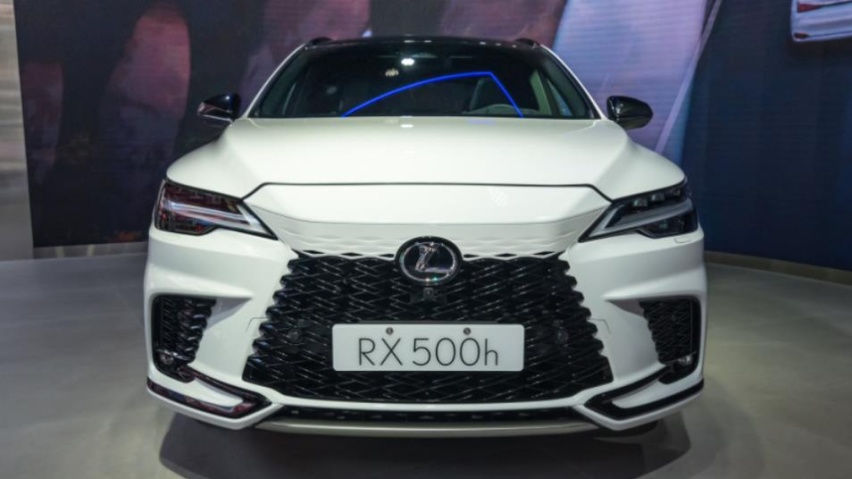 全新雷克萨斯RX：2.4T混动还是不如宝马，要卖70万往上？