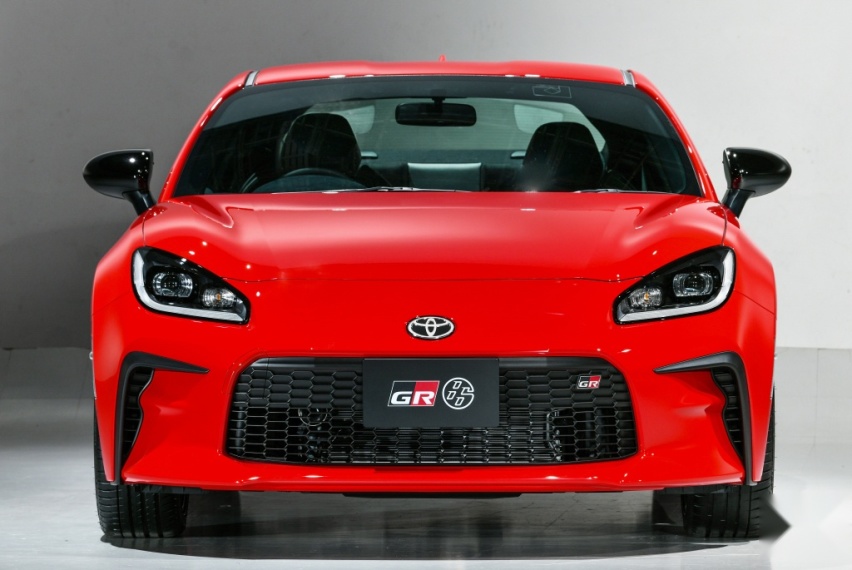 toyota_gr_86_6_01e101a60c020807.jpg