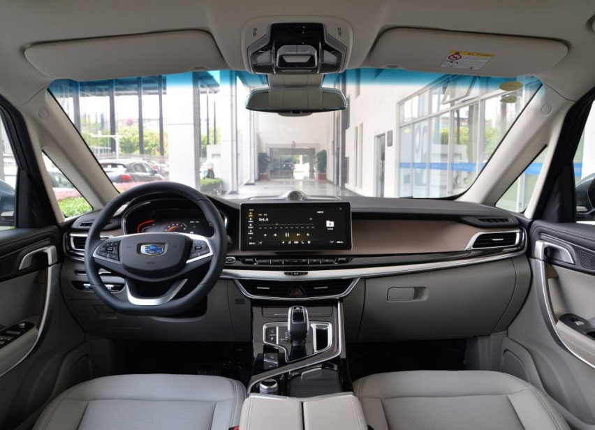 1024x0_1_q95_autohomecar__ChcCRF1acDyAJawKAAek3C660LI449.jpg