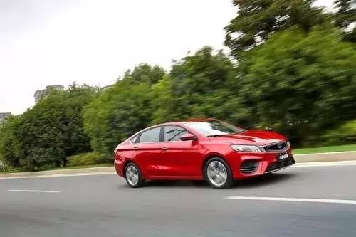 极速超200km/h，打破对小排量发动机偏见的，为什么是缤瑞200T？