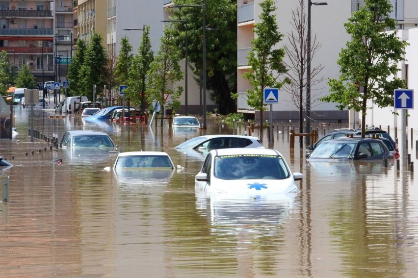 台风暴雨来袭，这些用车事项一定要注意