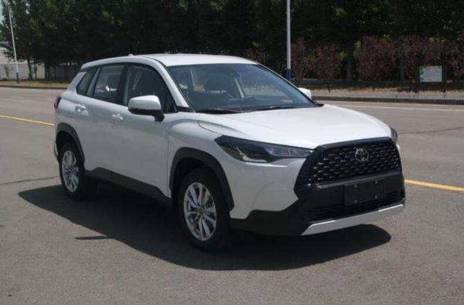 新知达人, 11月 4款重磅SUV   福特EVOS 27英寸大屏炸眼