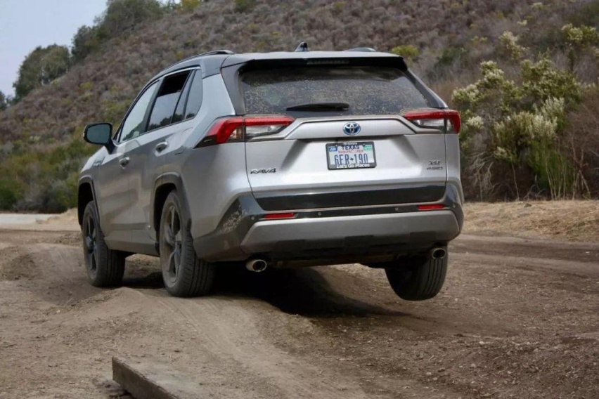 全新RAV4硬朗设计的背后，你看到了什么？