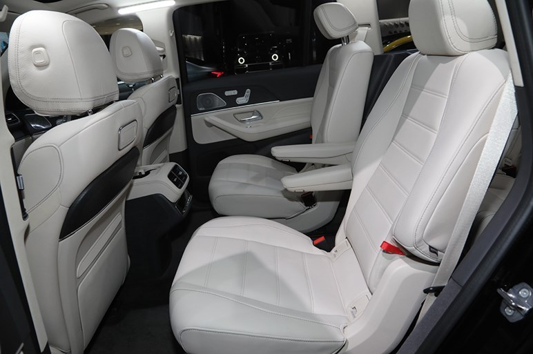全新奔驰GLS 450实车