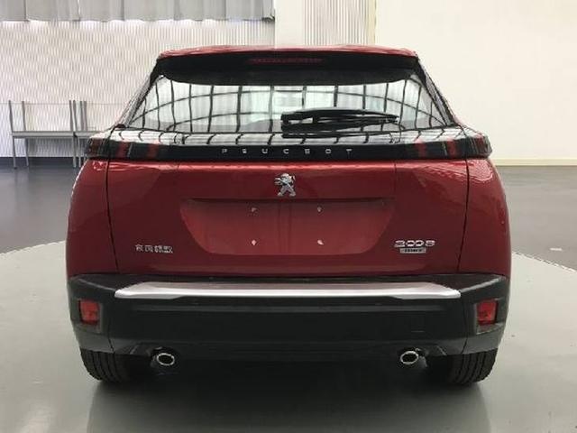 全新东风标致2008申报图 轴距加长72mm/油耗仅为5L