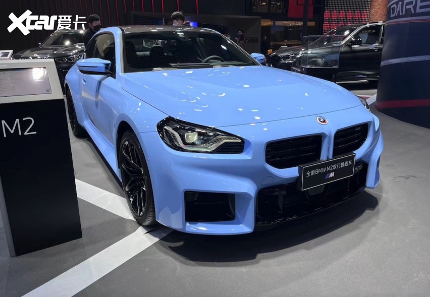 2022广州车展丨提供丰富选装 全新宝马M2实拍