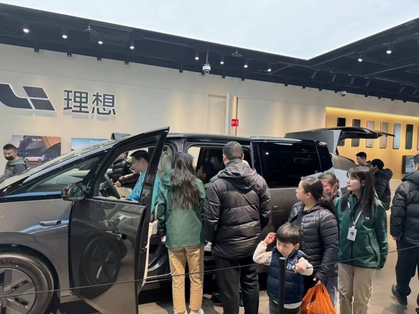 理想MEGA网络抹黑事件，危害企业形象的真相