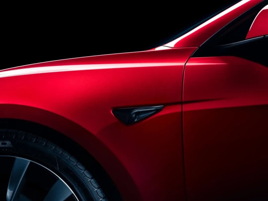Model 3 上新，友商松了一口气？