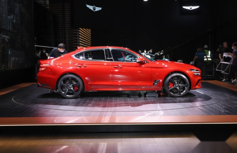 瞄准CT5/A4L/3系而来？预售25.58万起，捷尼赛思G70本月底上市！