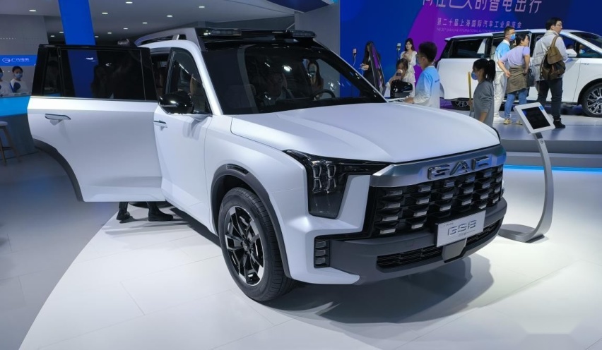 硬派又顾家，传祺ES9 PHEV：我真不是插混版的传祺GS8