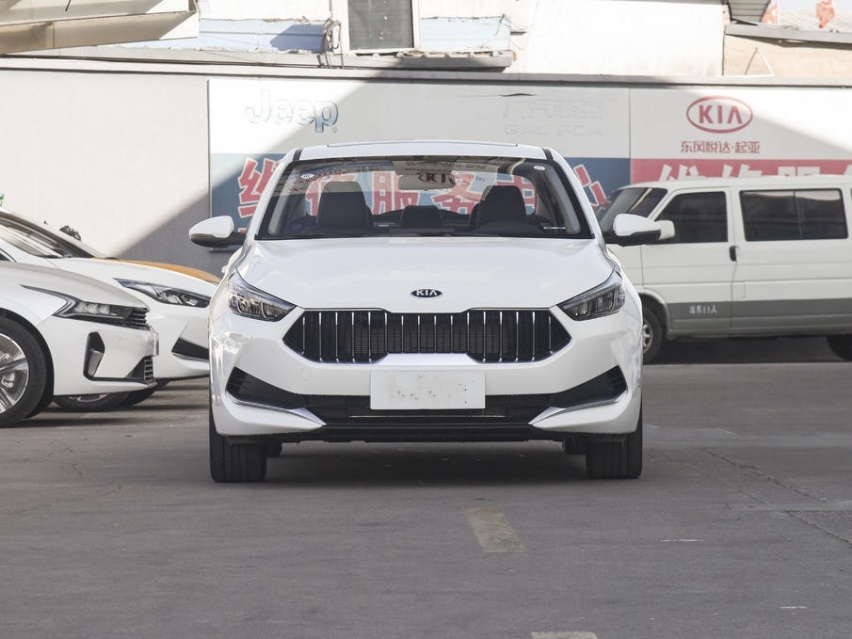 autohomecar__ChsEmGA2_OeAKmKMABD5qU2LagI535.jpg