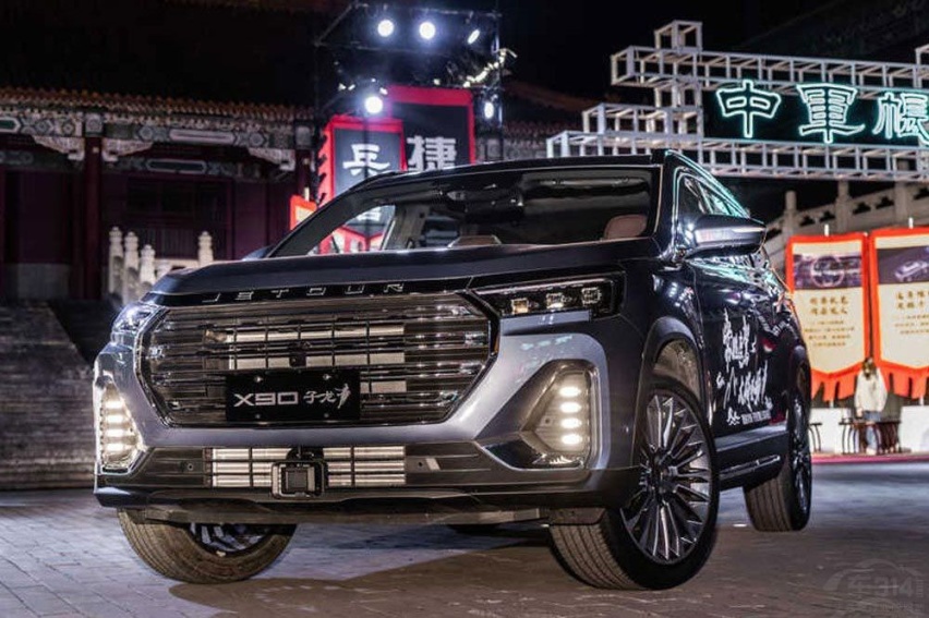 年轻家庭的第一款SUV？捷途X90子龙购车手册来了