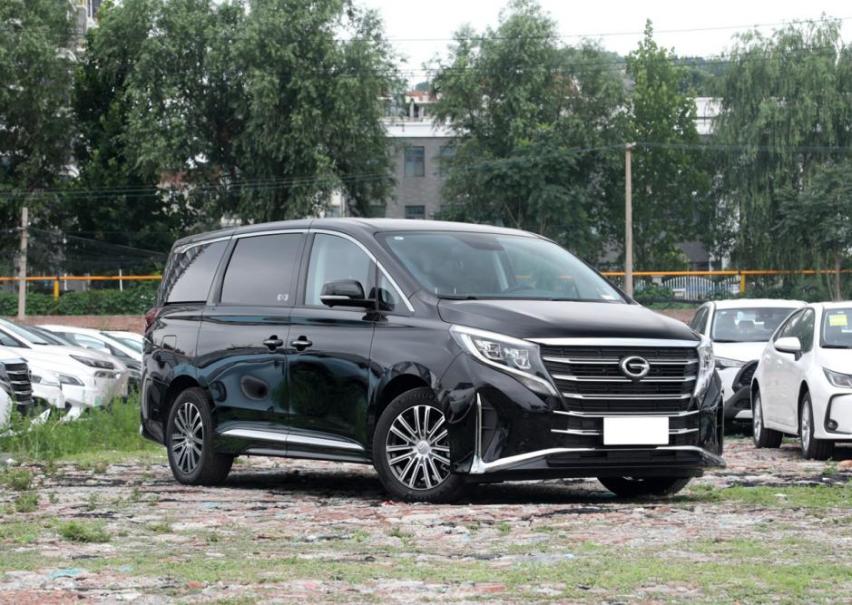 国产销量最大的商务MPV，性价比高是传祺M8的亮点之一