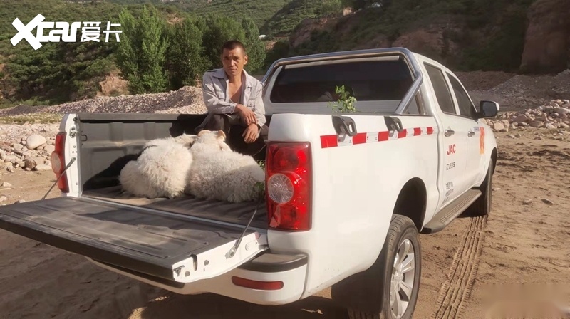 新·探微皮卡人——红色老区的"活雷锋" 江淮t6助力农民慈善家