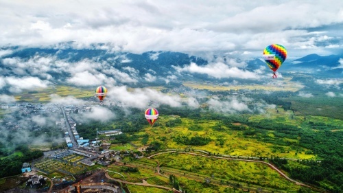发现世界的美，全新路虎发现运动版带你体验冒险家的旅程