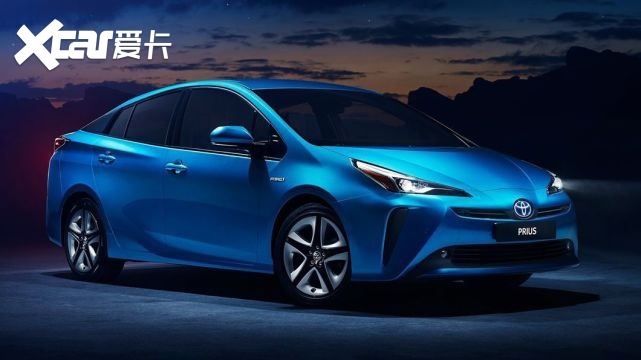 大改款丰田普锐斯实车抓拍,全新油电更省油,外观超动感