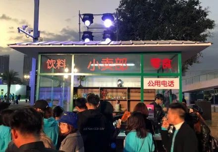 别纠结有几个座，它依然是你值得向往的奔驰