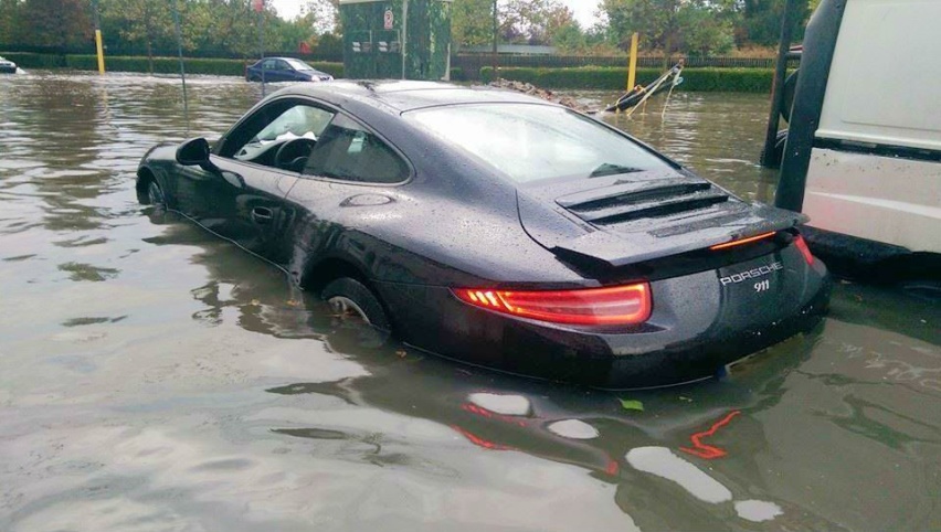 河南泡水车