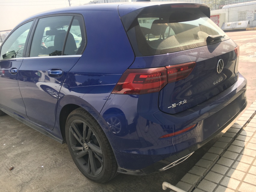 高尔夫4车主再提高尔夫8 R-Line,18万落地不后悔