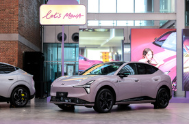 预售价14.38万元起，小鹏MONA L03重磅亮相续写MONA爆款传