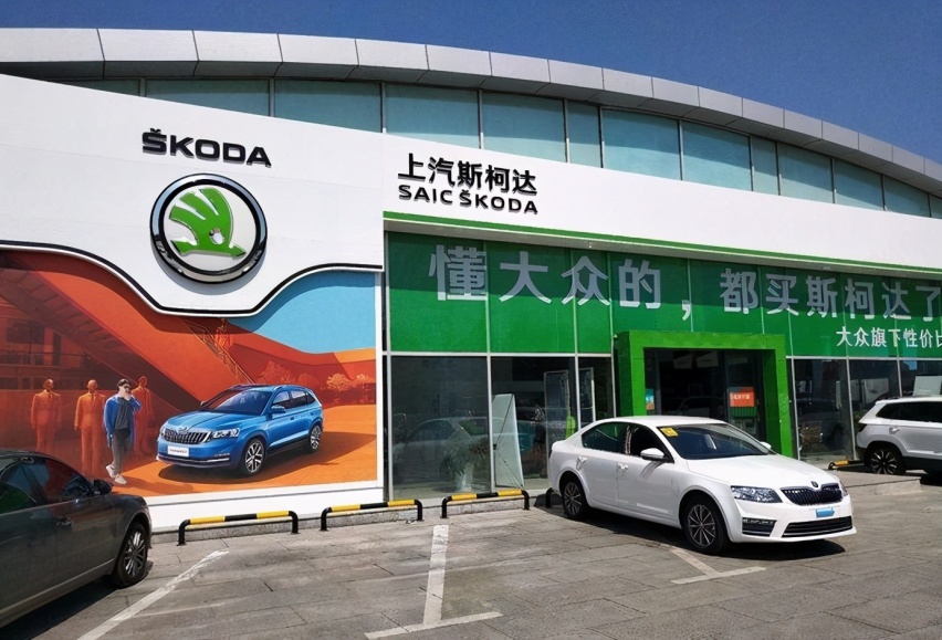 尺寸碾压朗逸，内饰完胜速腾，全新一代斯柯达明锐有机会翻身吗？