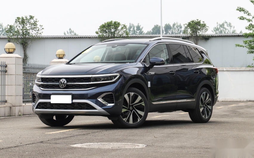 大众揽境实拍，长超5米1，搭V6引擎+四驱，比途昂更能“打”