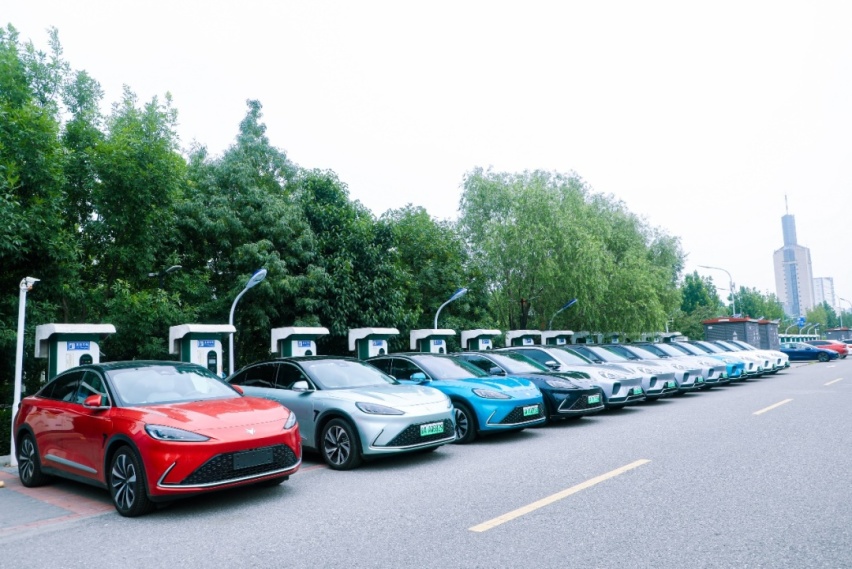 极狐7月交付新车525台，连续4个月环比增长！
