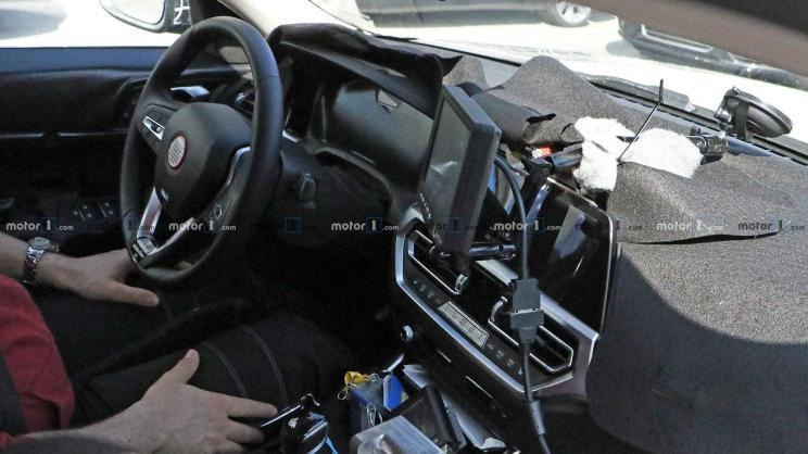 宝马i4路试谍照曝光 将于2021年上市