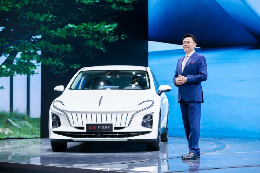 一路向前！新红旗2021年销量突破30万 车主已达60万