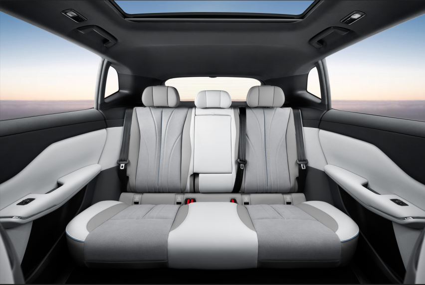 岚图知音内饰曝光：“精装版Model Y”，国产纯电SUV天花板