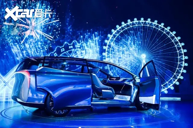 全新别克GL8旗舰概念车携手别克Smart Pod智慧驾舱全球首发