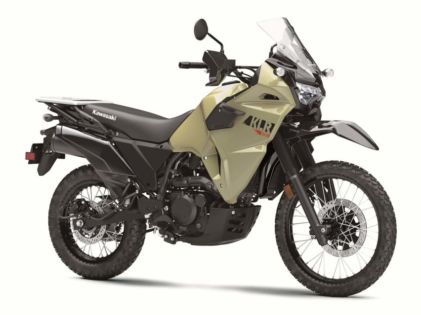川崎2022款KLR650双重运动摩托，升级电喷系统配ABS