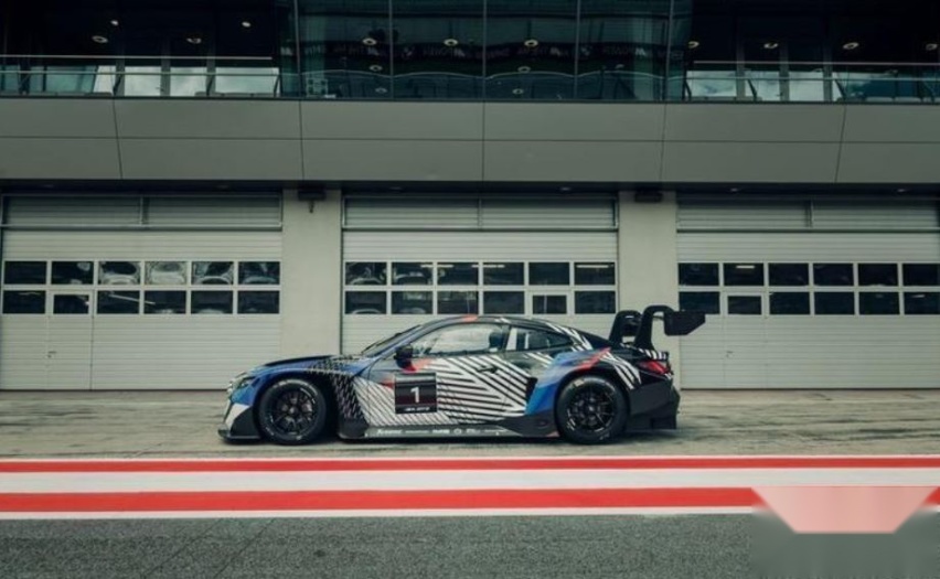 动力最终确认 全新宝马M4/M4 GT3的预告图曝光