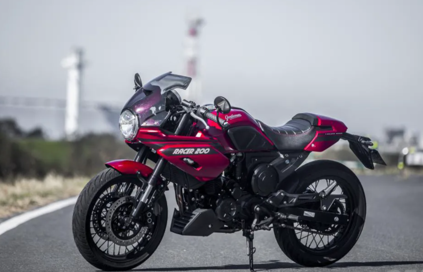 小众摩托车赏析，泰国GPX Racer200绅士版，浓厚Cafe风格