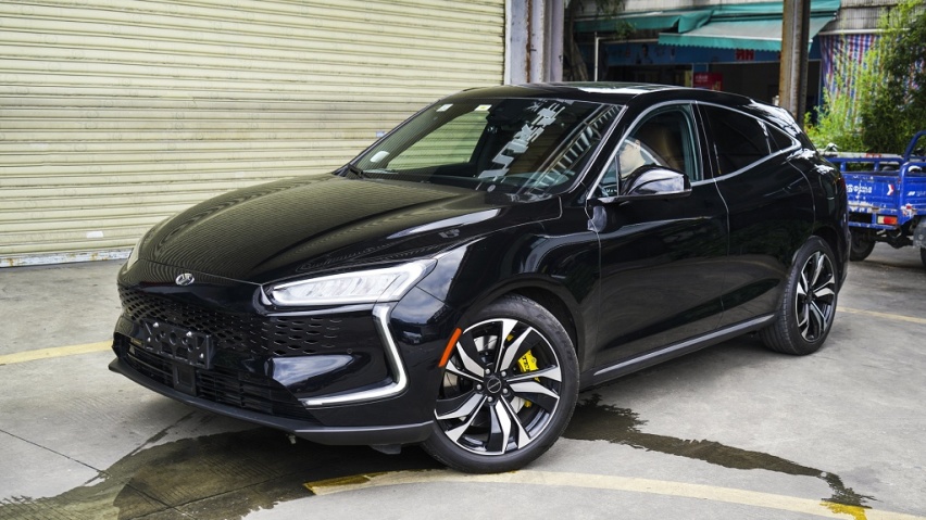 赛力斯SF5刹车脚感不好？升级刹车改装，TEI Racing刹车套件