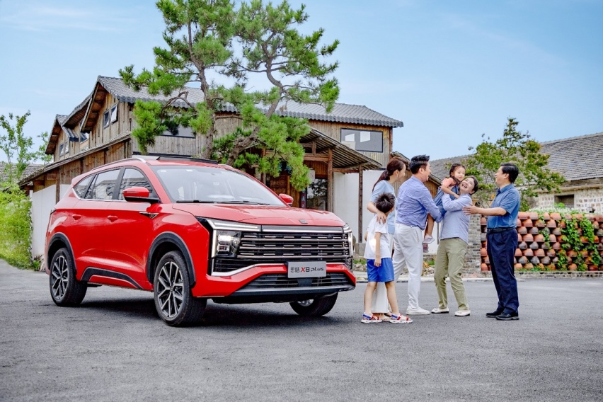 联合引擎｜思皓X8PLUS竞争力分析，10万买大众系7座SUV？