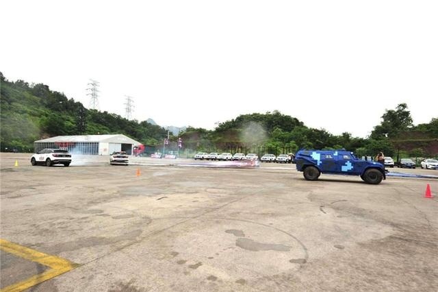 10万级SUV究竟能有多狠？风神AX7用硬核实力告诉你