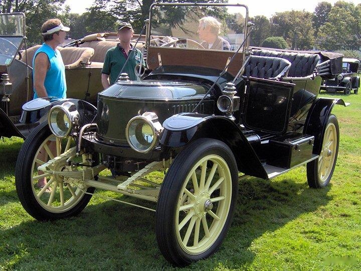 在内燃机时代之前蒸汽动力的汽车才是主流