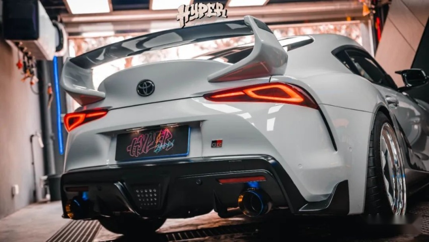 满是碳纤维件的丰田Supra，为了一套轮毂而舍去Endless刹车